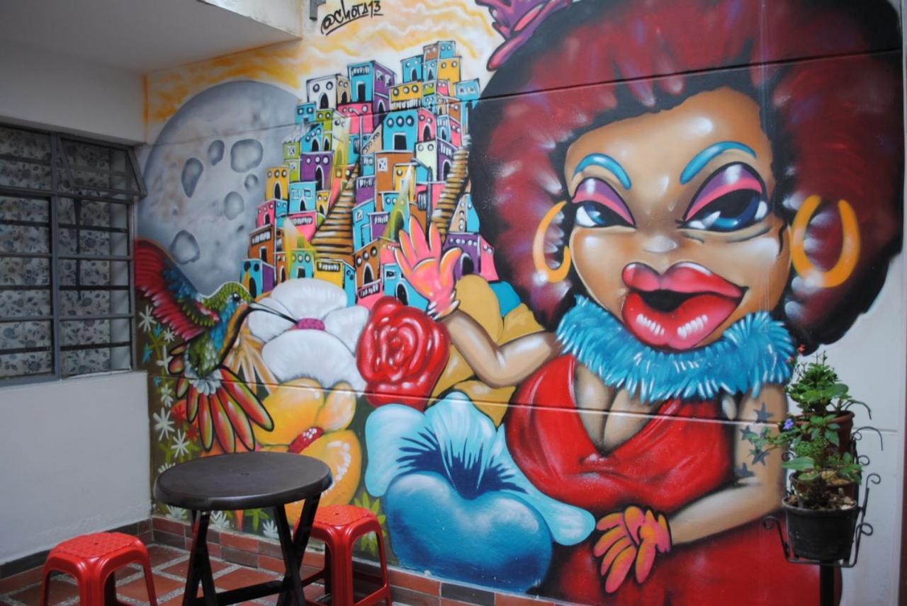 Casa Tuvia Parque Hostel Medellín Kültér fotó